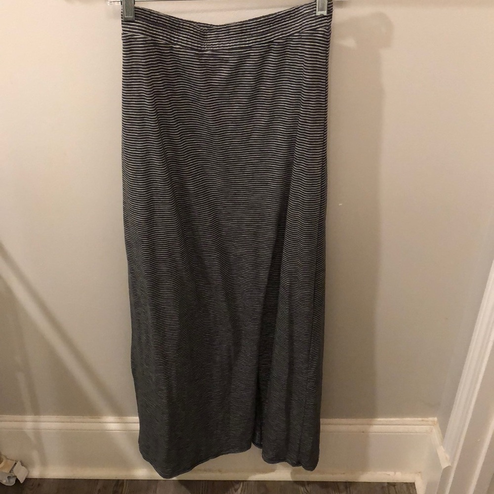 Stripped maxi skirt